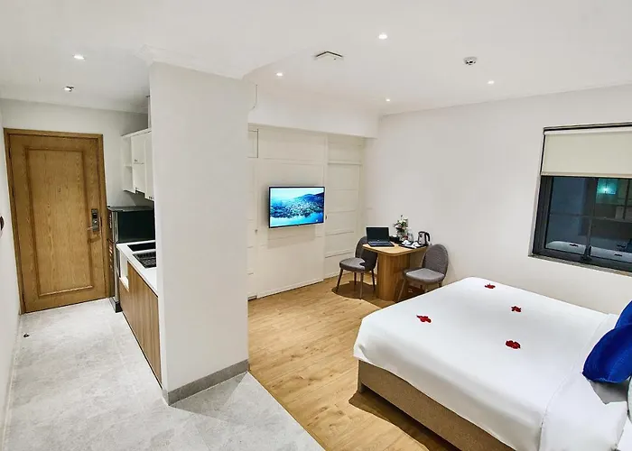 Khách sạn The Yen Residences 4*