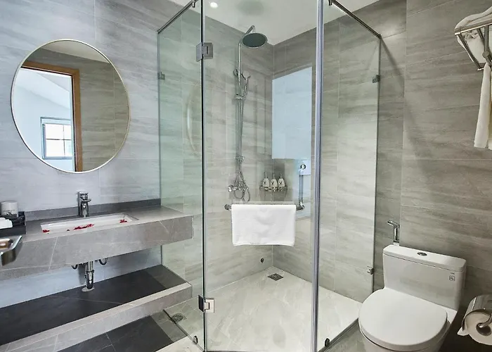 Khách sạn The Yen Residences 4*